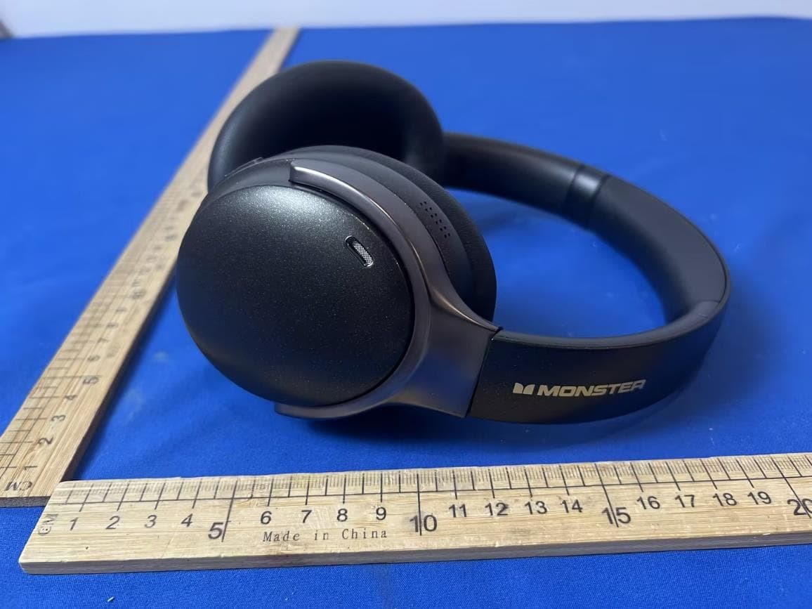 PORTABLE BLUETOOTH SPEAKER - FCC ID 2AVD2-H32 - Shenzhen Monster Creative Technology Co., Ltd. (5)