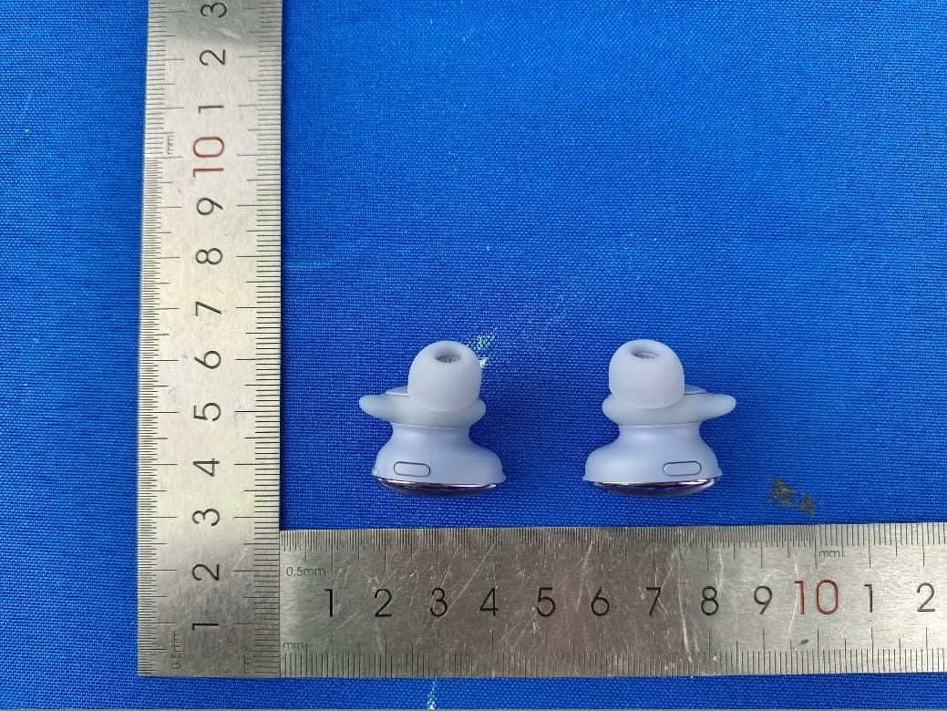 Monster Bluetooth Headphone - FCC ID 2AVD2-MH22110 - Shenzhen Monster Creative Technology Co., Ltd.