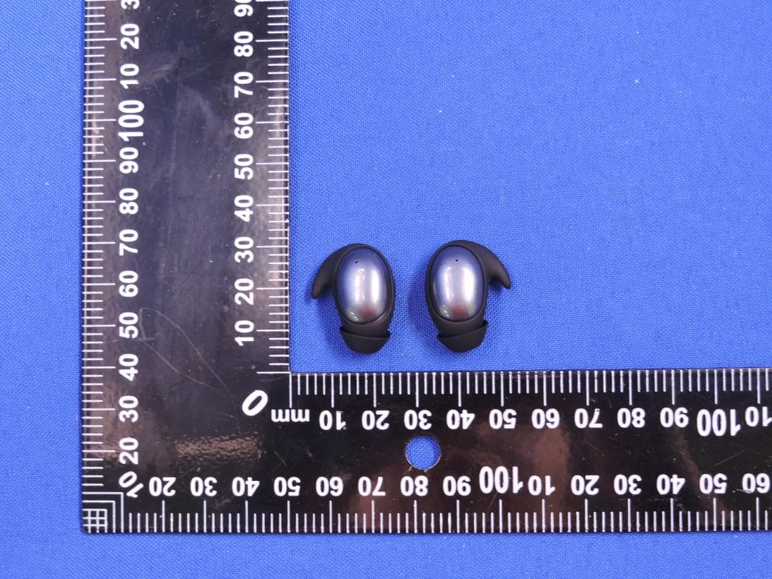 BLUETOOTH HEADPHONE - FCC ID 2AVD2-MH22280 - Shenzhen Monster Creative Technology Co., Ltd. (5)