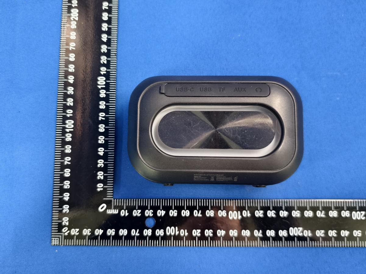 PORTABLE BLUETOOTH SPEAKER - FCC ID 2AVD2-MS62110 - Shenzhen Monster Creative Technology Co., Ltd. (2)