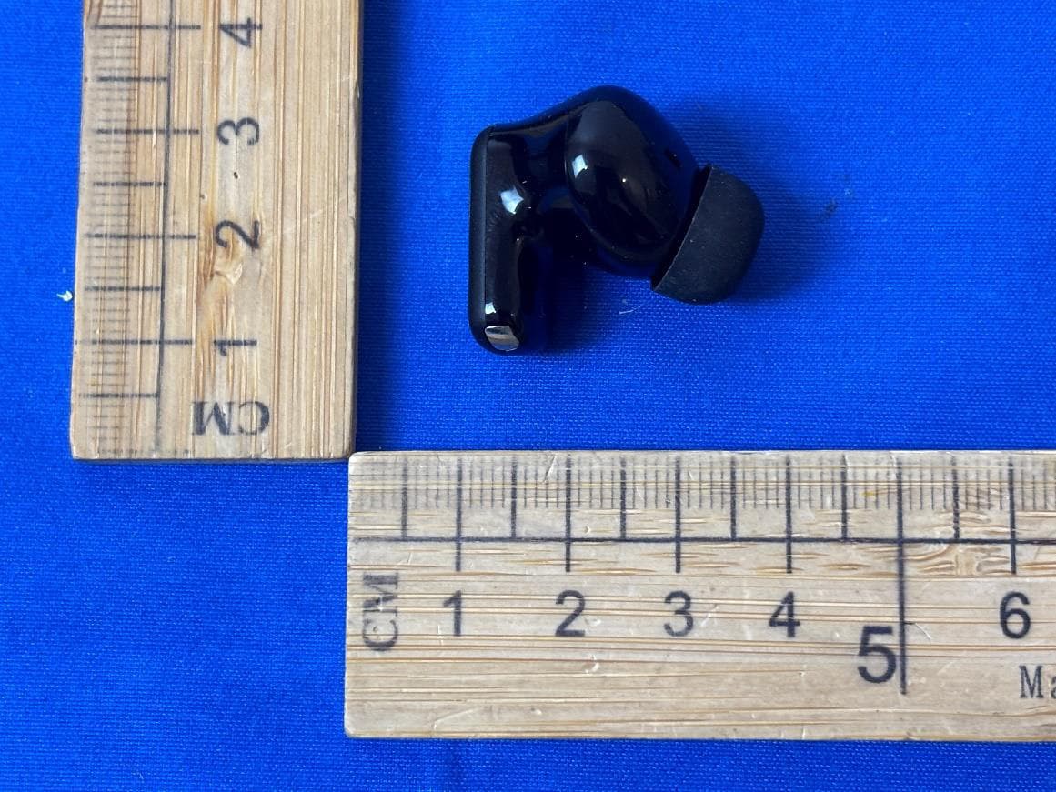BLUETOOTH HEADPHONE - FCC ID 2AVD2-W55 - Shenzhen Monster Creative Technology Co., Ltd. (2)