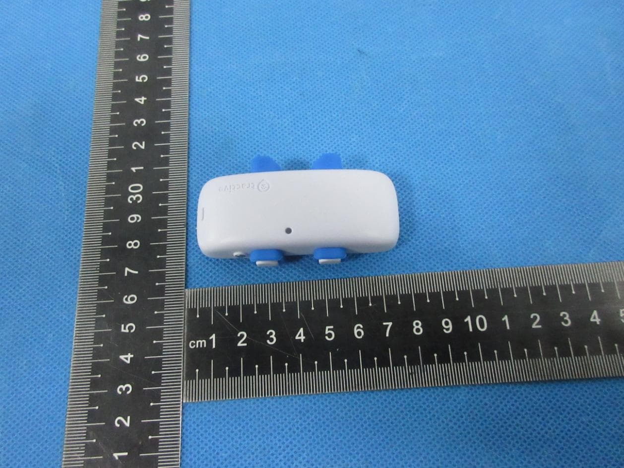 Tractive GPS DOG LTE - FCC ID 2AVE6TG4422 - Tractive GmbH (2)