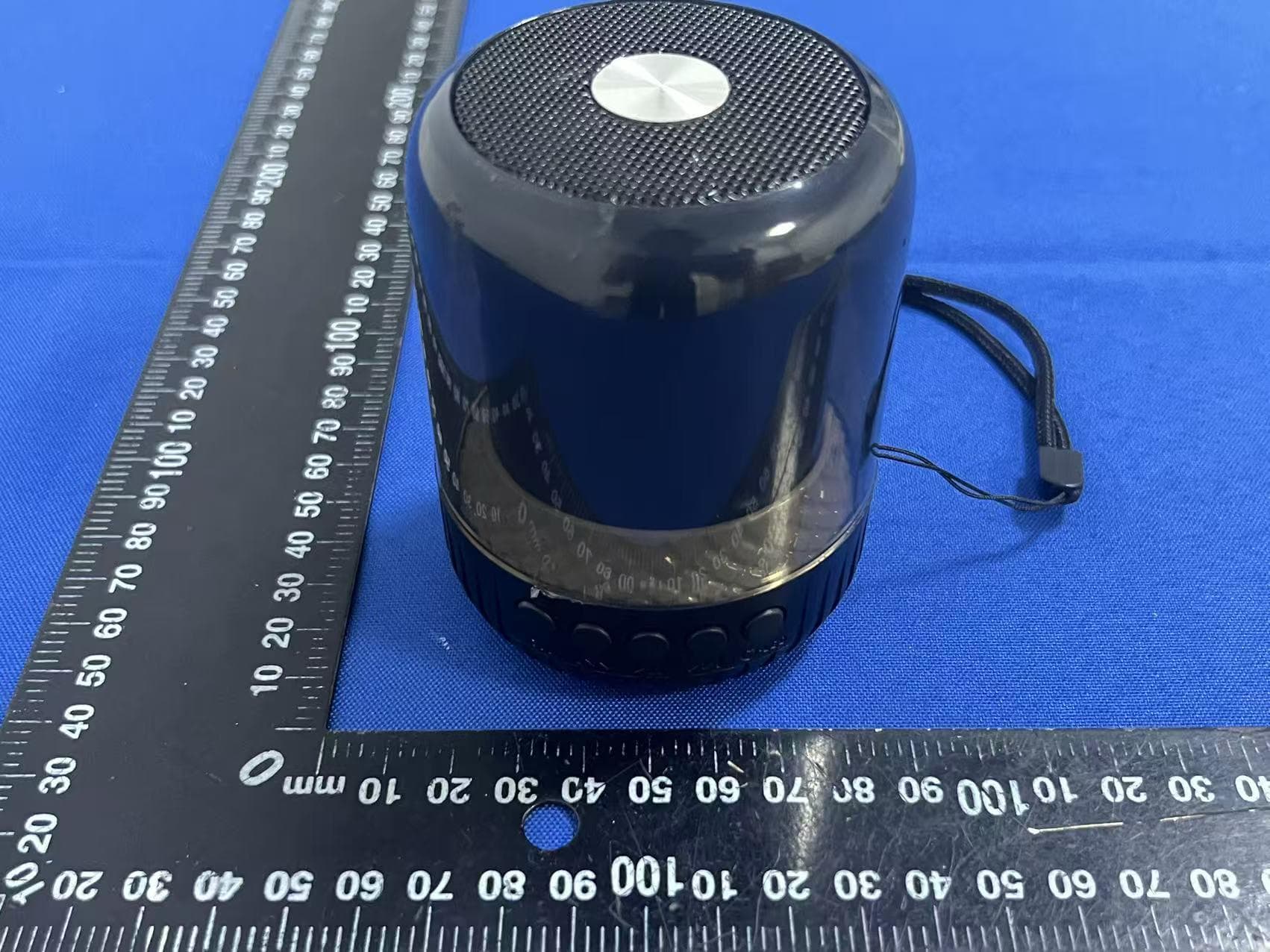 Bluetooth speaker - FCC ID 2AVEB-ISB26 - SHENZHEN E-BESTA ENTERPRISES CO.,LTD