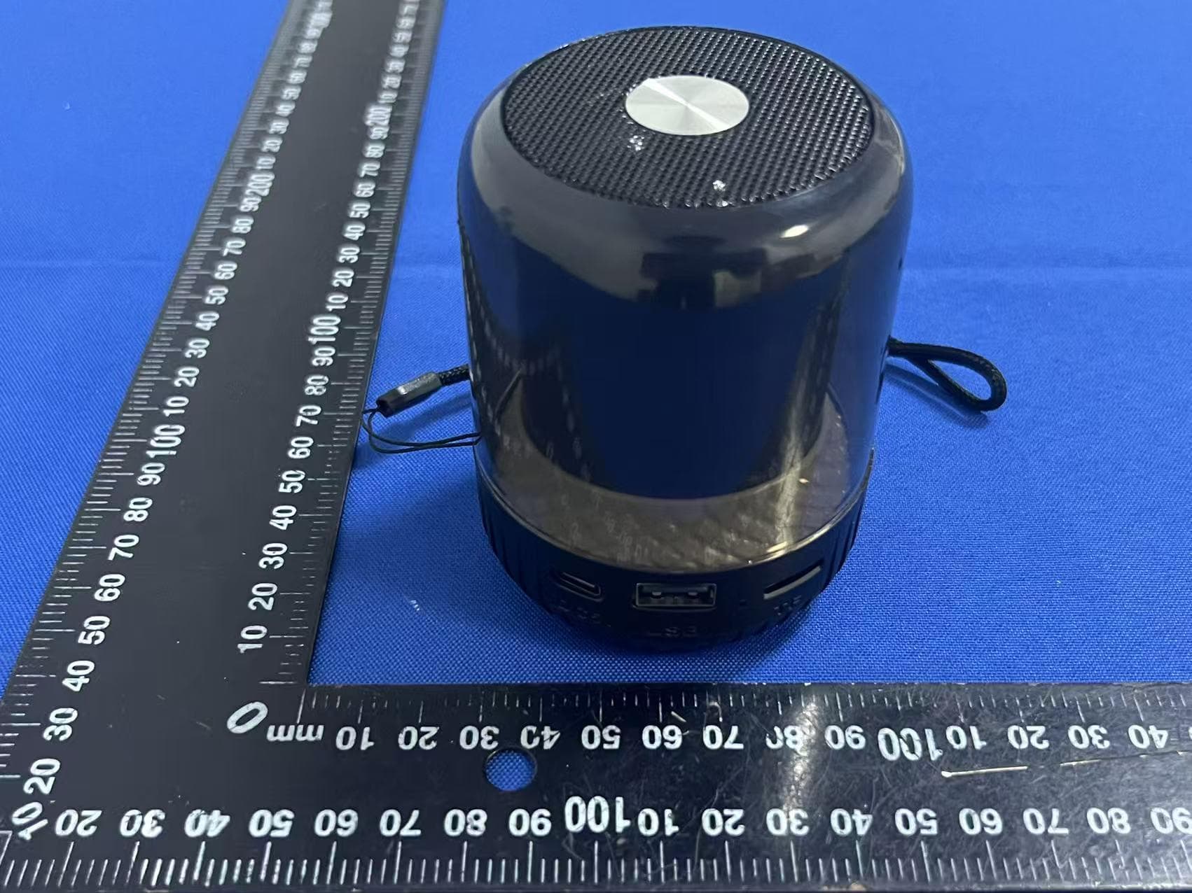 Bluetooth speaker - FCC ID 2AVEB-ISB26 - SHENZHEN E-BESTA ENTERPRISES CO.,LTD (3)