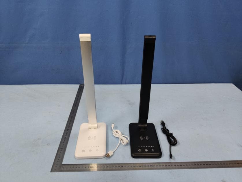Wireless Desk Lamp - FCC ID 2AVES-EK009A - Zhongshan qiangnuo lighting electric appliance factory (5)