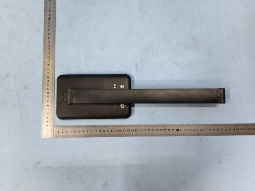 Wireless Desk Lamp - FCC ID 2AVES-EK009A - Zhongshan qiangnuo lighting electric appliance factory (2)