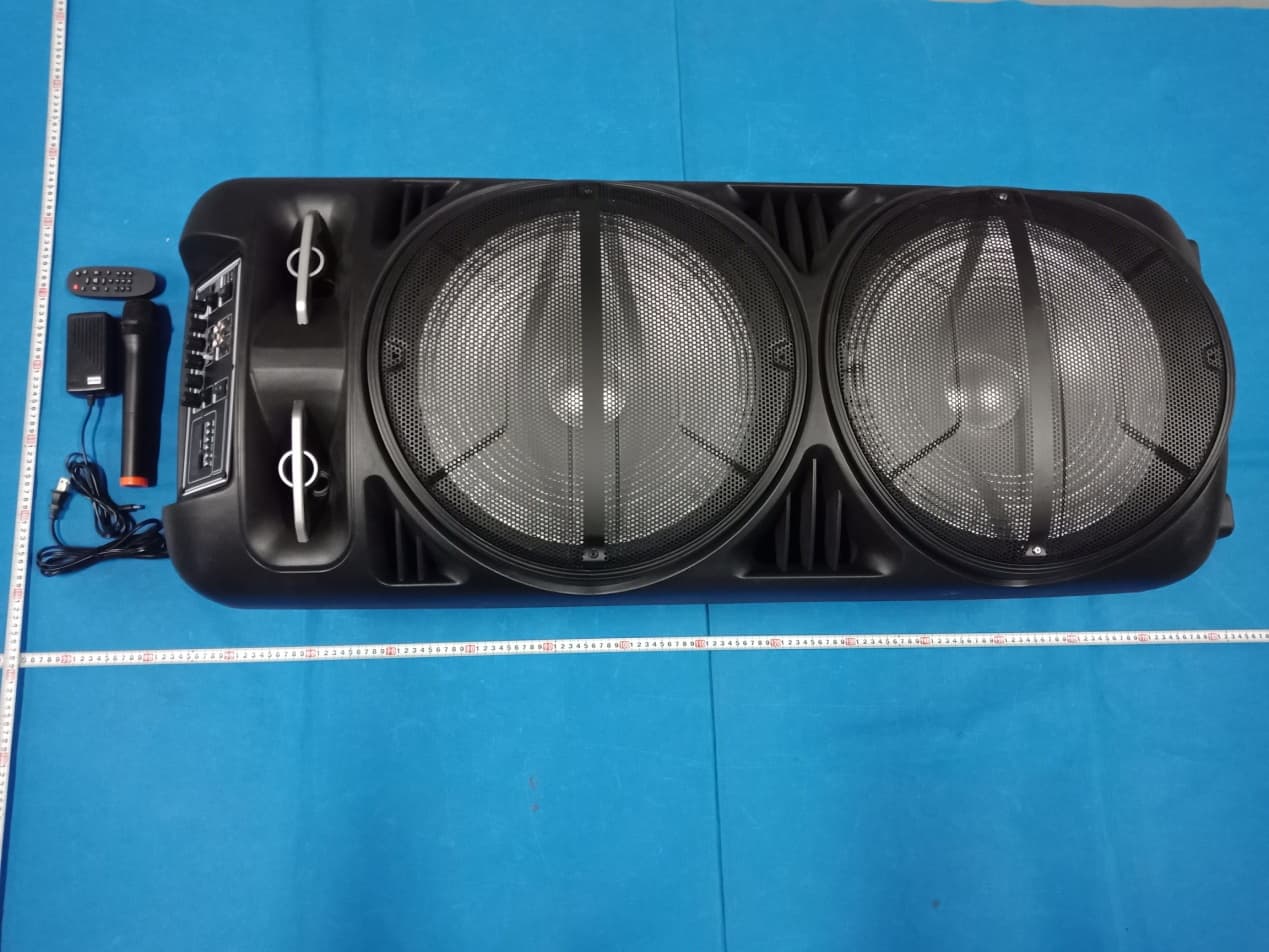 Portable battery speaker box - FCC ID 2AVF2-PABT6020 - GUANGZHOU TEMEISHENG ELECTRONICS CO., LTD. (2)