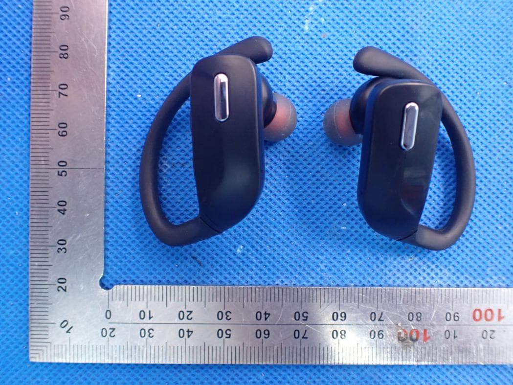 TWS Bluetooth Earphone - FCC ID 2AVF5-T17 - Shenzhen Xin Yaotian Technology Co., Ltd. (5)