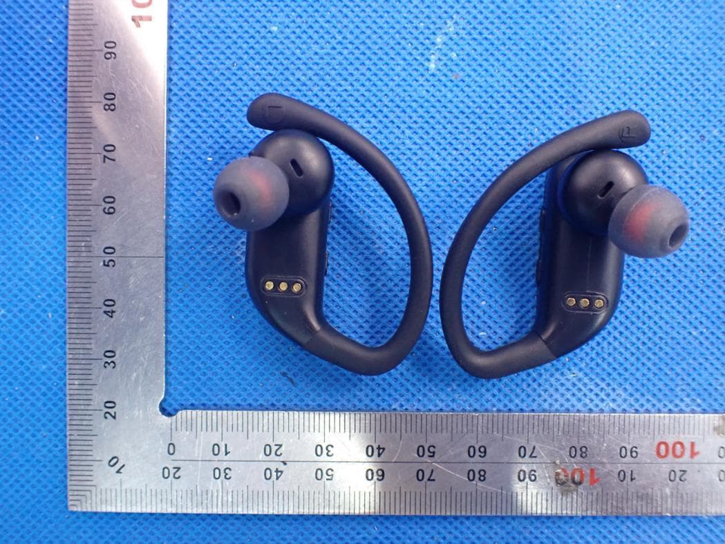TWS Bluetooth Earphone - FCC ID 2AVF5-T17 - Shenzhen Xin Yaotian Technology Co., Ltd.