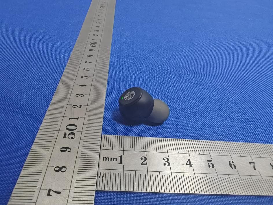 Bluetooth Headset - FCC ID 2AVF5-T62 - Shenzhen Xin Yaotian Technology Co., Ltd. (4)