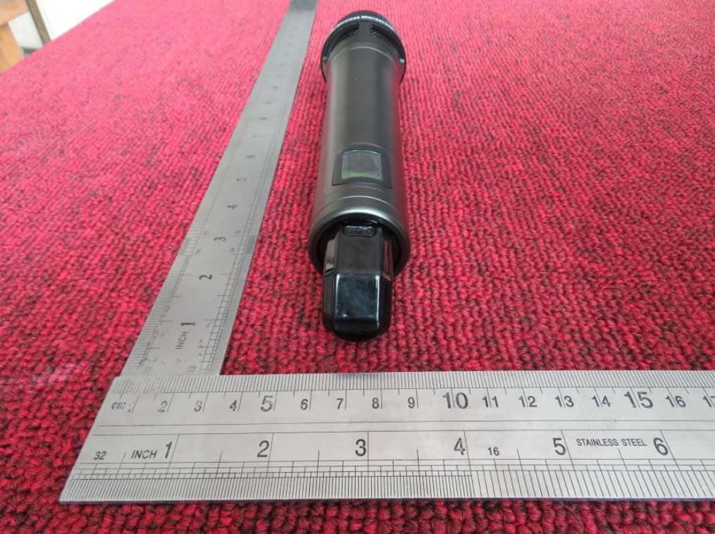 Handheld Mic - FCC ID 2AVF8-U-3000 - Party House Entertainment IIc. (5)