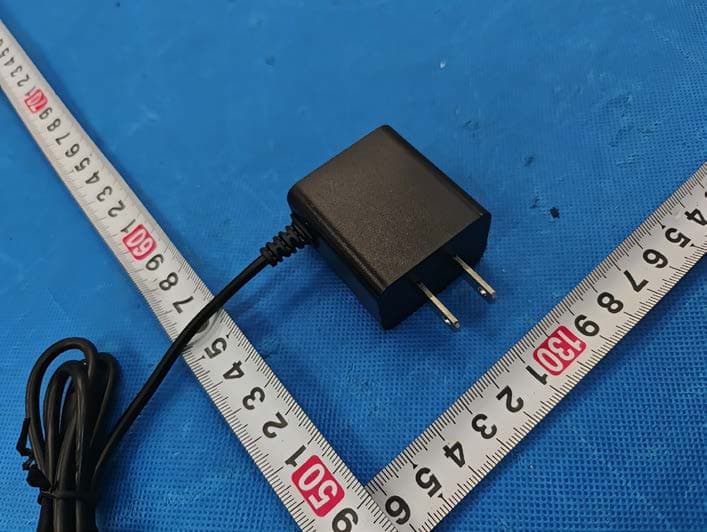 Vinyl record player - FCC ID 2AVFK-A4 - Shenzhen Zhiqi Technology Co. LTD (3)