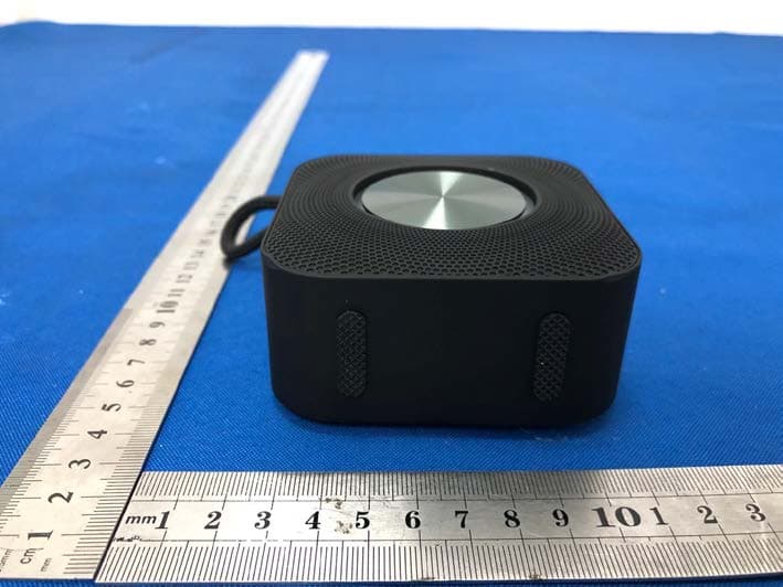 Bluetooth Speaker with LED ligh - FCC ID 2AVFK-M2 - Shenzhen Zhiqi Technology Co. LTD (5)
