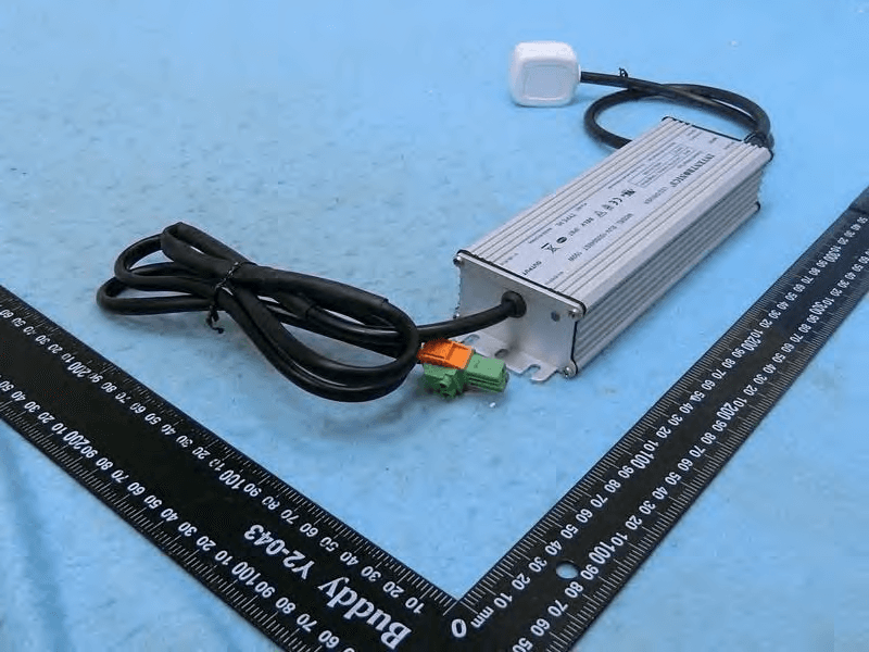 LTE-TDD Base Station - FCC ID 2AVFNLBS7320 - Leax Arkivator Telecom USA Inc. (2)