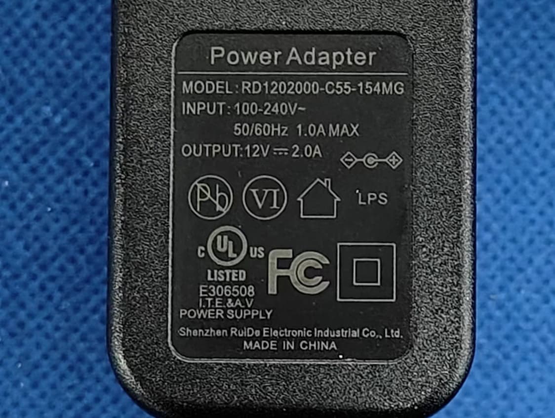 LTE Indoor CPE - FCC ID 2AVFNLCE4121M - Leax Arkivator Telecom USA Inc. (2)