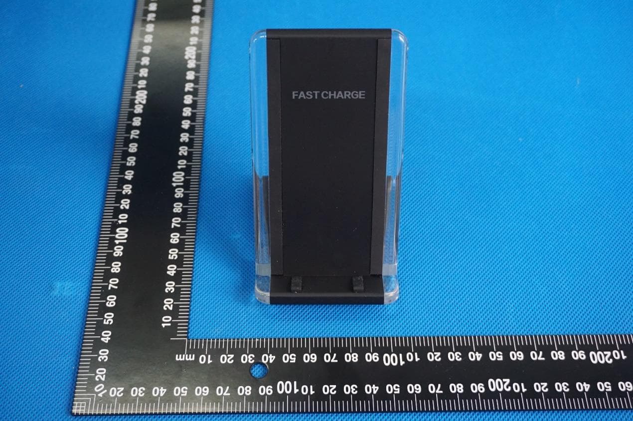 G400 Fast wireless charger - FCC ID 2AVG2-G400 - Shenzhen Shi Aiker Electronic Technology Co., Ltd. (2)