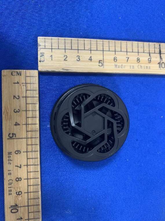 Cooling Magnetic Wireless Charger - FCC ID 2AVG9-TEC0X - Shenzhen Yostand Technology Co., Ltd. (3)