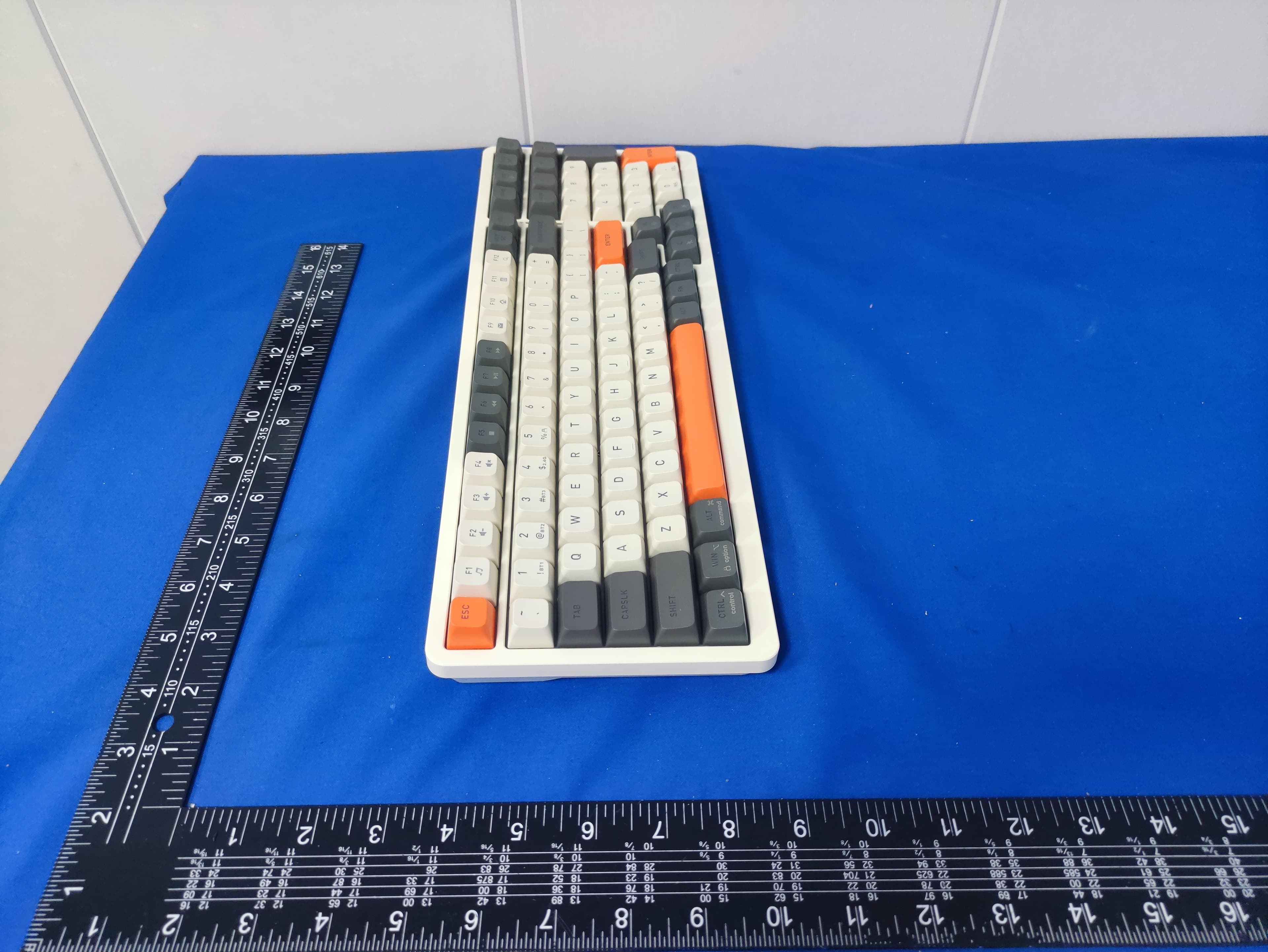 Wireless Keyboard - FCC ID 2AVGN-RK909 - Shenzhen Riitek Ecommerce Co.,LTD