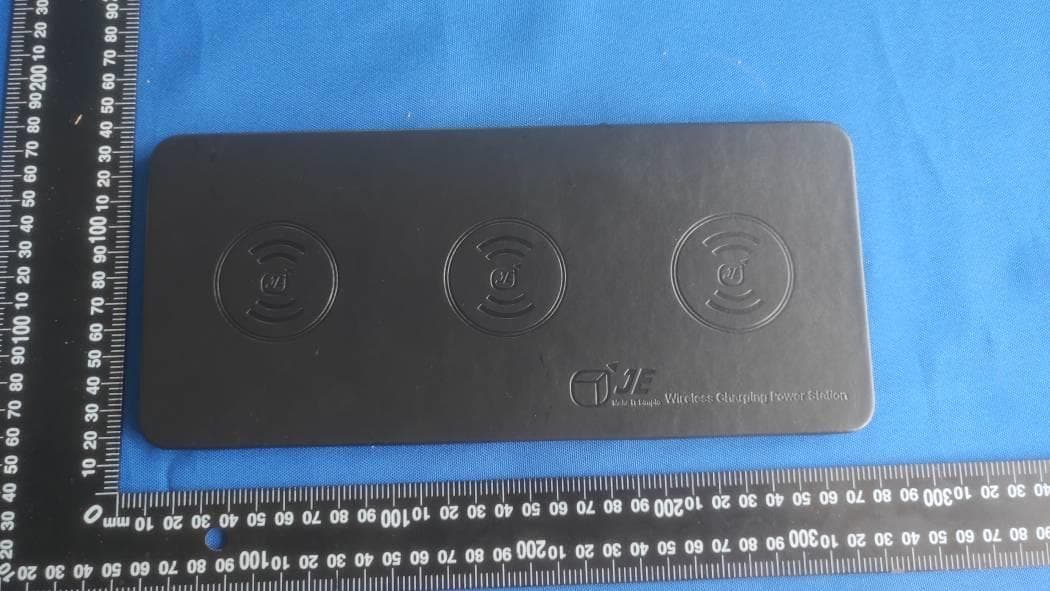WIRELESS CHARGER - FCC ID 2AVI6-UT-16 - JE DEVELOPMENT GROUPLIMITED (5)