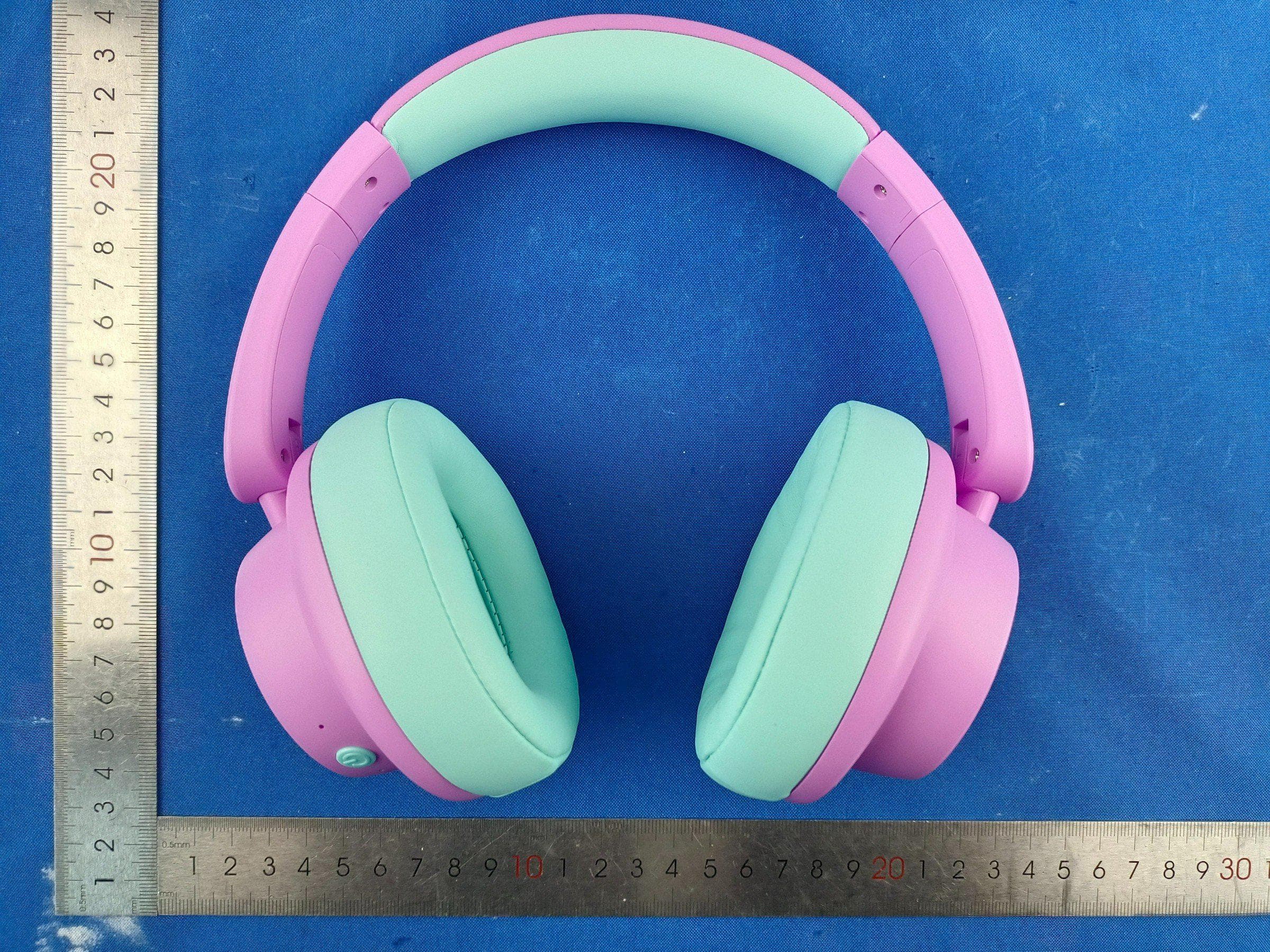 Wireless Headphones - FCC ID 2AVIT-K5 - Earfun Technology (HK) Limited