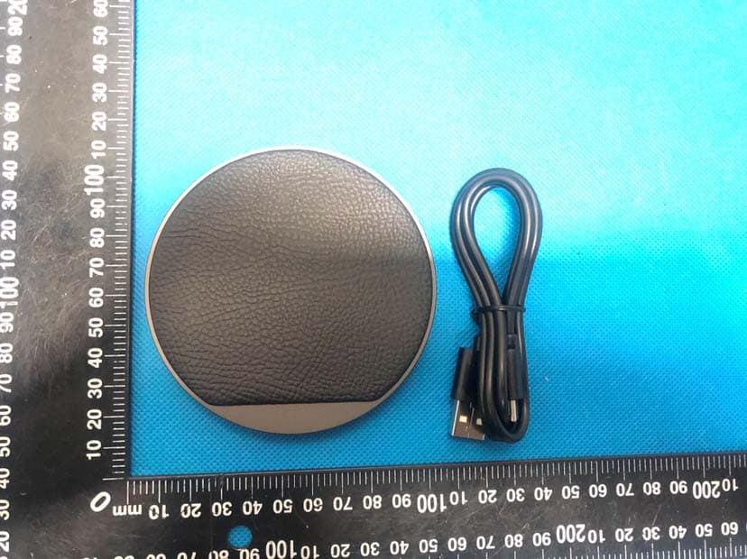 Wireless charger - FCC ID 2AVIU-SE0201 - Shenzhen Xinruiyuan Technology Co.,Ltd (2)