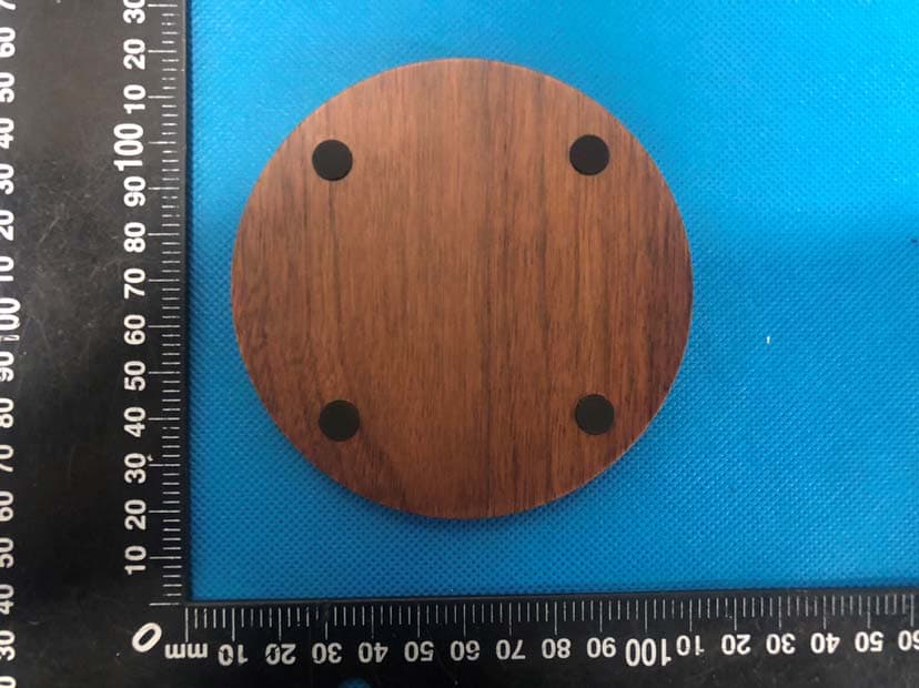 Wireless charger - FCC ID 2AVIU-SE0201 - Shenzhen Xinruiyuan Technology Co.,Ltd (4)