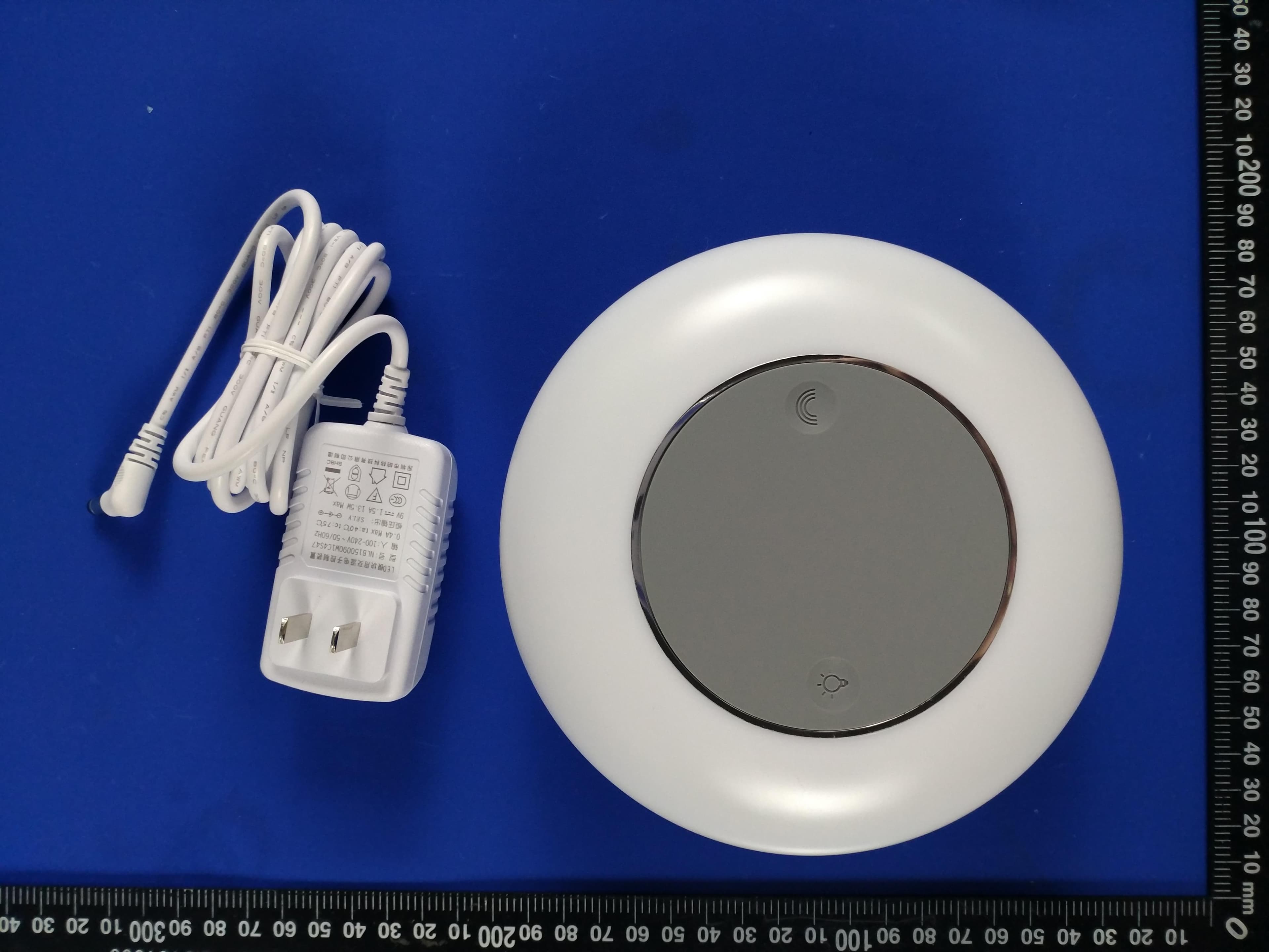 wireless charger - FCC ID 2AVJA-LS8921 - Dongguan Ramcent  Electrical Appliance Co.,Ltd (3)