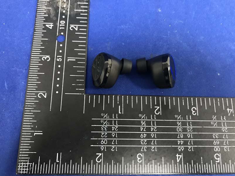 Wireless bluetooth headset - FCC ID 2AVJD-K08 - Shenzhen Ruianyuan Electronic Technology Co., Ltd.