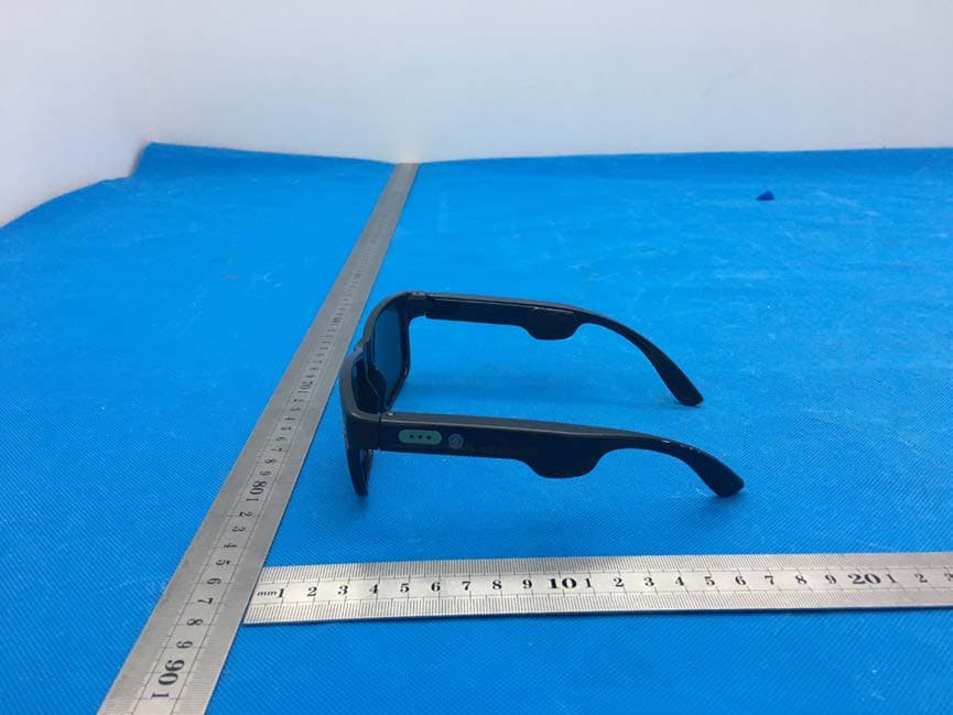 Wireless Smart Glasses - FCC ID 2AVKO-SD-G3 - HUIZHOU SINDE ENERGY SAVING TECHNOLOGY CO., LTD. (4)