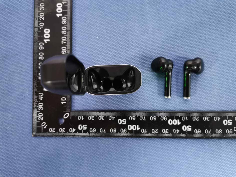 True wireless Earbuds - FCC ID 2AVLI-EP024 - HONGKONG VIMAI TECHNOLOGY CO.,LIMITED (3)