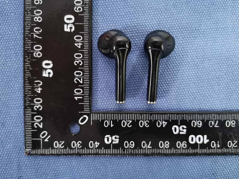 True wireless Earbuds - FCC ID 2AVLI-EP024 - HONGKONG VIMAI TECHNOLOGY CO.,LIMITED (2)