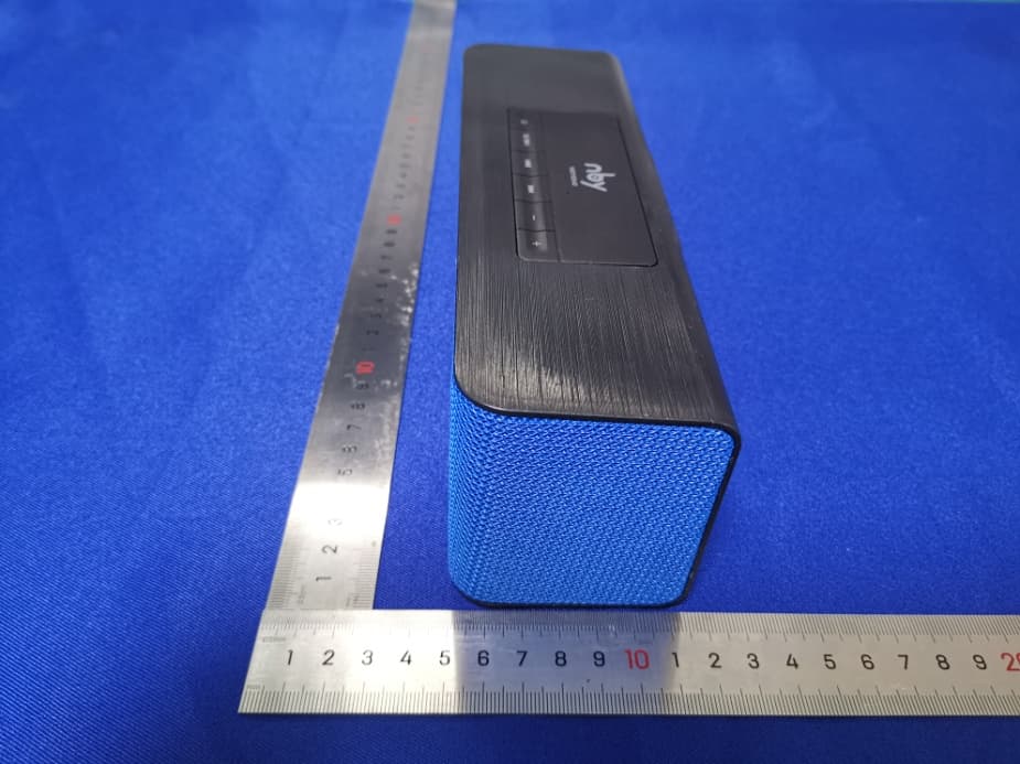 Bluetooth Speaker - FCC ID 2AVMA-NBY5540 - Dongguan Xianghe Xin Industrial Co., Ltd (4)