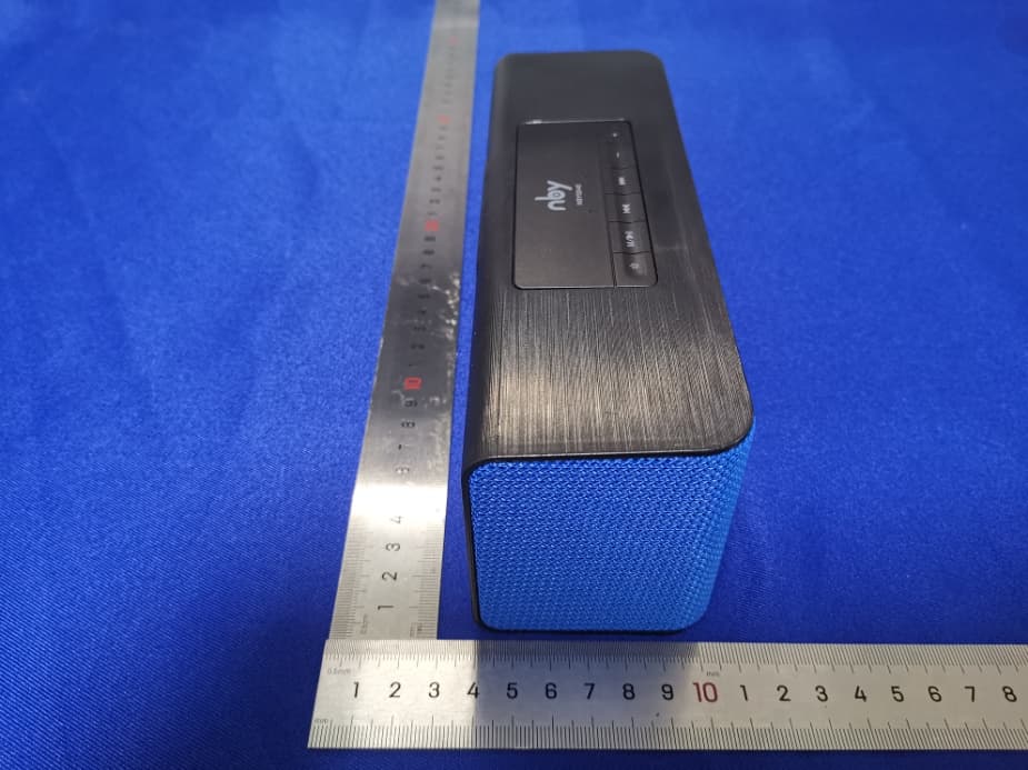 Bluetooth Speaker - FCC ID 2AVMA-NBY5540 - Dongguan Xianghe Xin Industrial Co., Ltd (3)