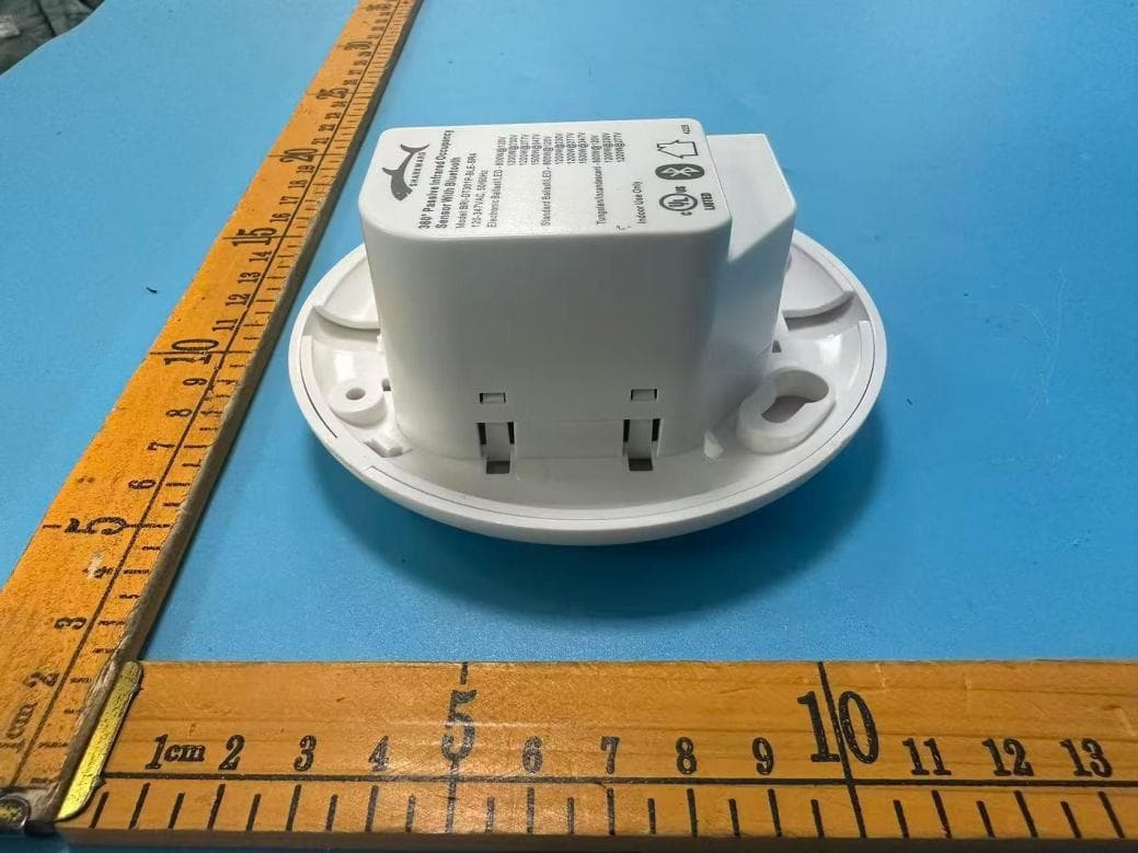 Bluetooth PiR Motion Sensor Wall switch - FCC ID 2AVMOVOS201 - NINGBO SHARKWARD ELECTRONICS CO.,LTD. (2)