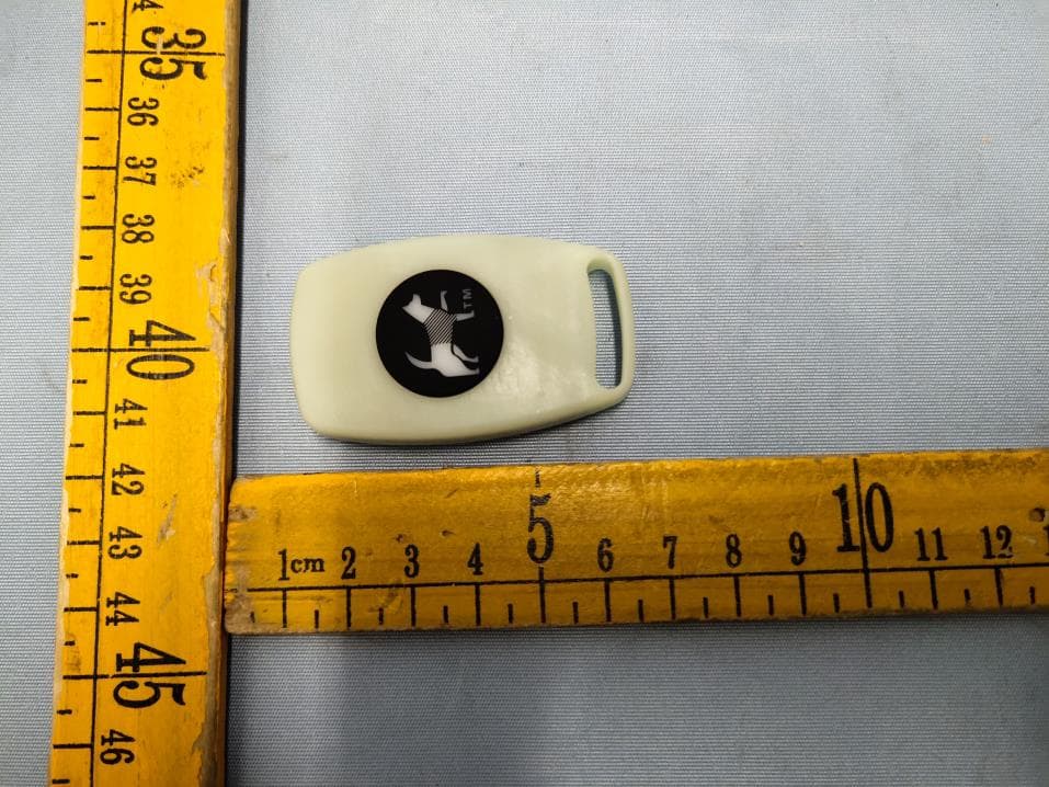 REMOTE WIRELESS TRANSMITTER - FCC ID 2AVMY-4011765PLT - KOZY COAT
