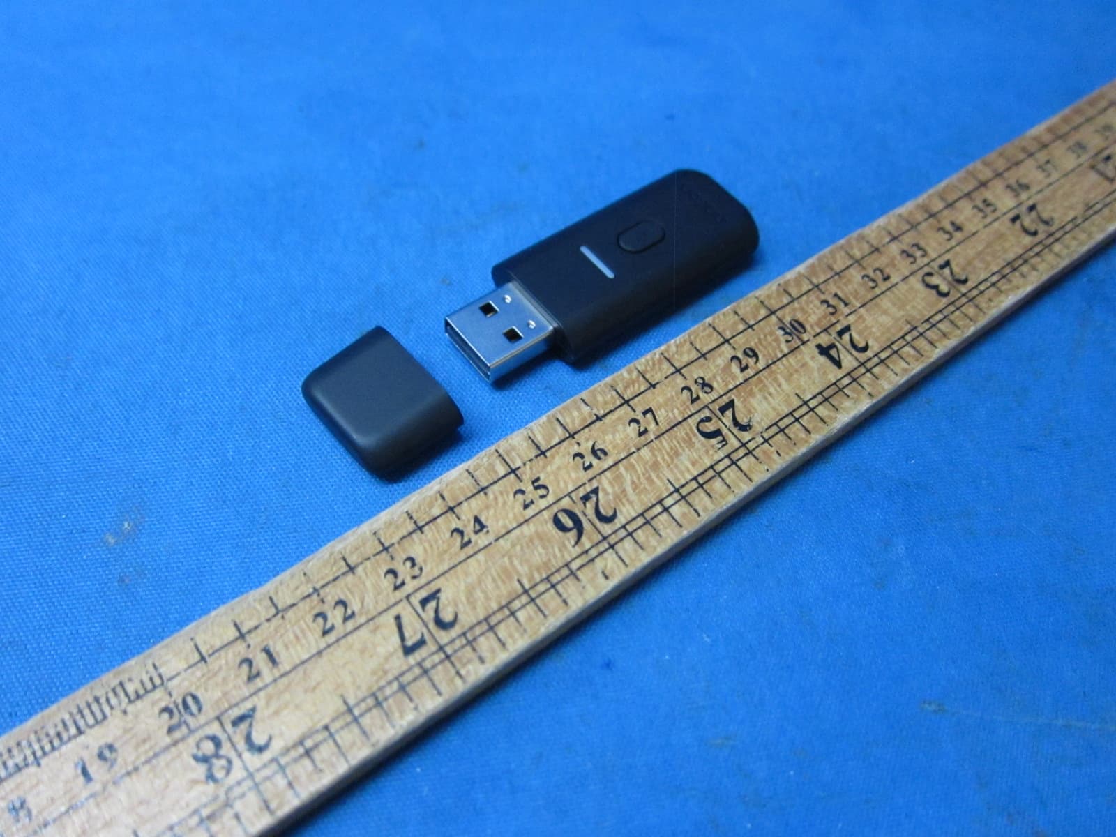 Revolution 5 PRO (Dongle) - FCC ID 2AVPR-4533D - Nacon (HK) Limited