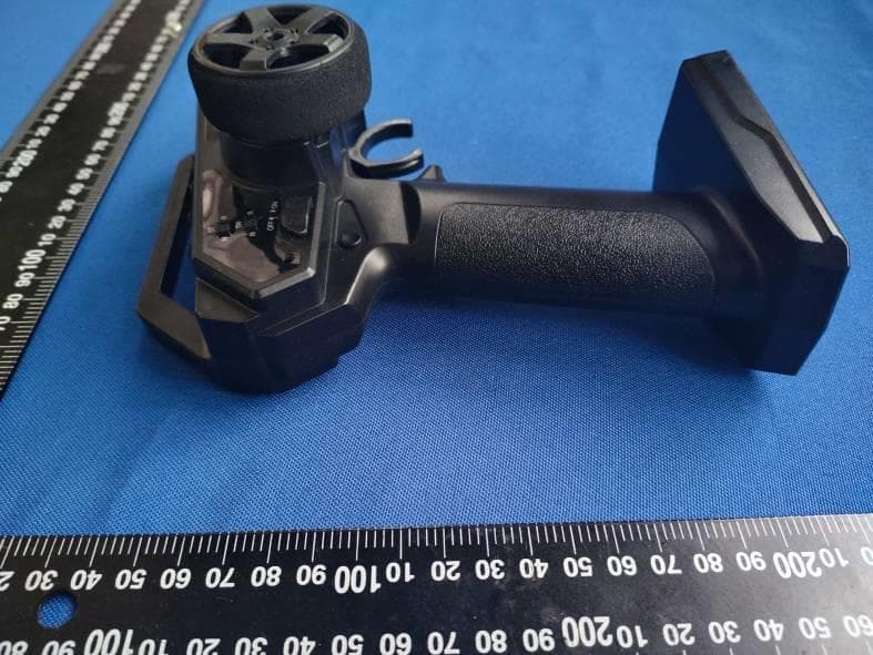 Remote control - FCC ID 2AVRN-KYHT01 - ZHUHAI KYMODEL HOBBY CO., LTD