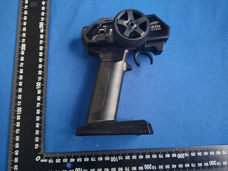 Remote control - FCC ID 2AVRN-KYHT01 - ZHUHAI KYMODEL HOBBY CO., LTD (3)