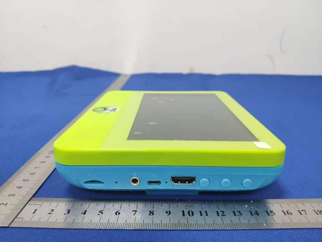 7inch pdvd tablet combo - FCC ID 2AVRVPBDV704DVDB - DP AUDIO VIDEO LLC (4)