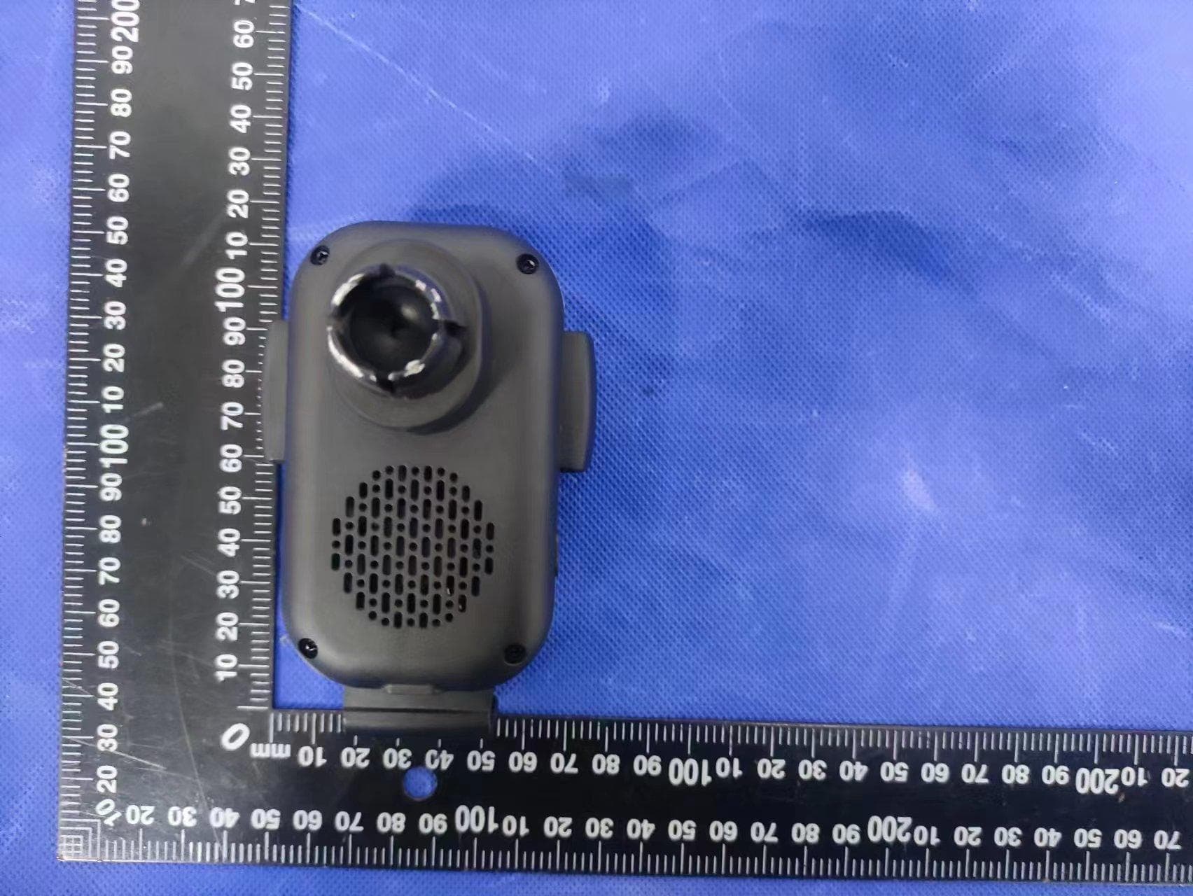 Fast Wireless Car Charger - FCC ID 2AVSB-CDC-F1 - Shenzhen Mgctech Co.,Ltd. (2)