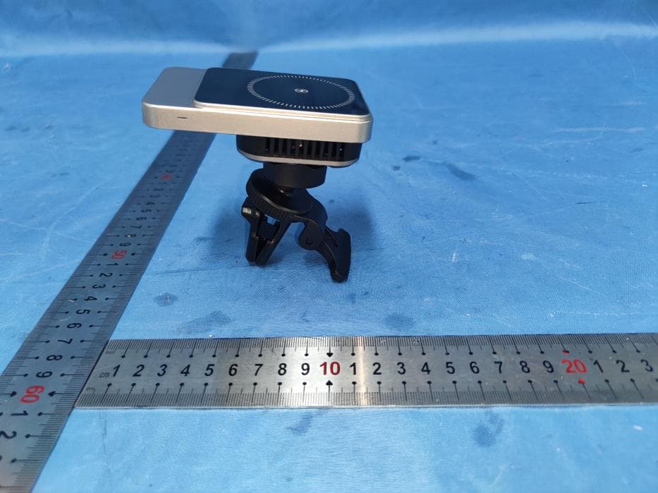 Wireless Car Charger - FCC ID 2AVSB-IC-50CS - Shenzhen Mgctech Co.,Ltd. (4)