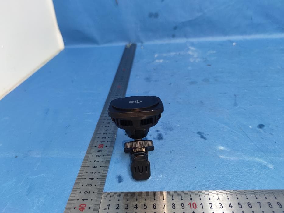 Wireless Car Charger - FCC ID 2AVSB-IC-90CSQ - Shenzhen Mgctech Co.,Ltd. (5)