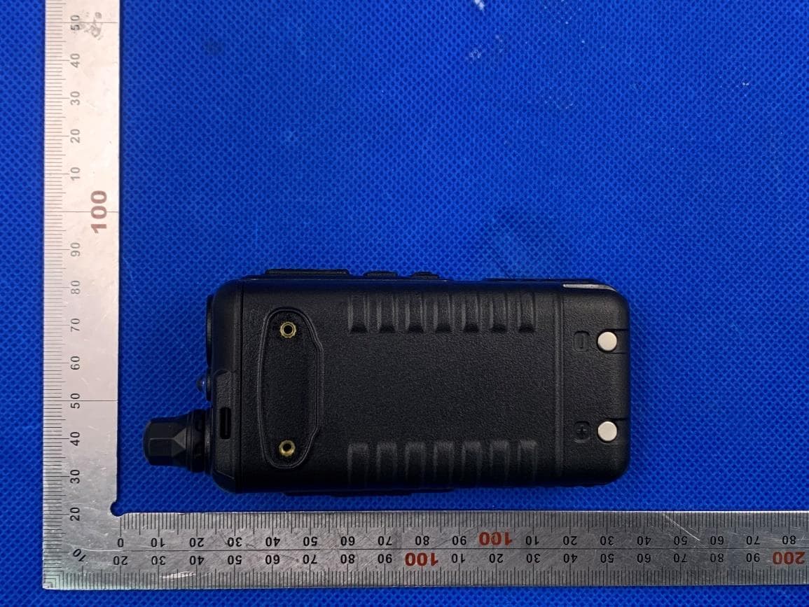 two way radio - FCC ID 2AVSLYD-UV2 - 10156965 Canada Limited