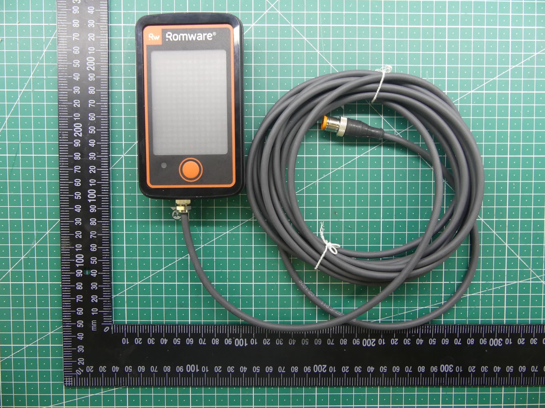 Driverbox - FCC ID 2AVTBRWD102 - Rombit NV