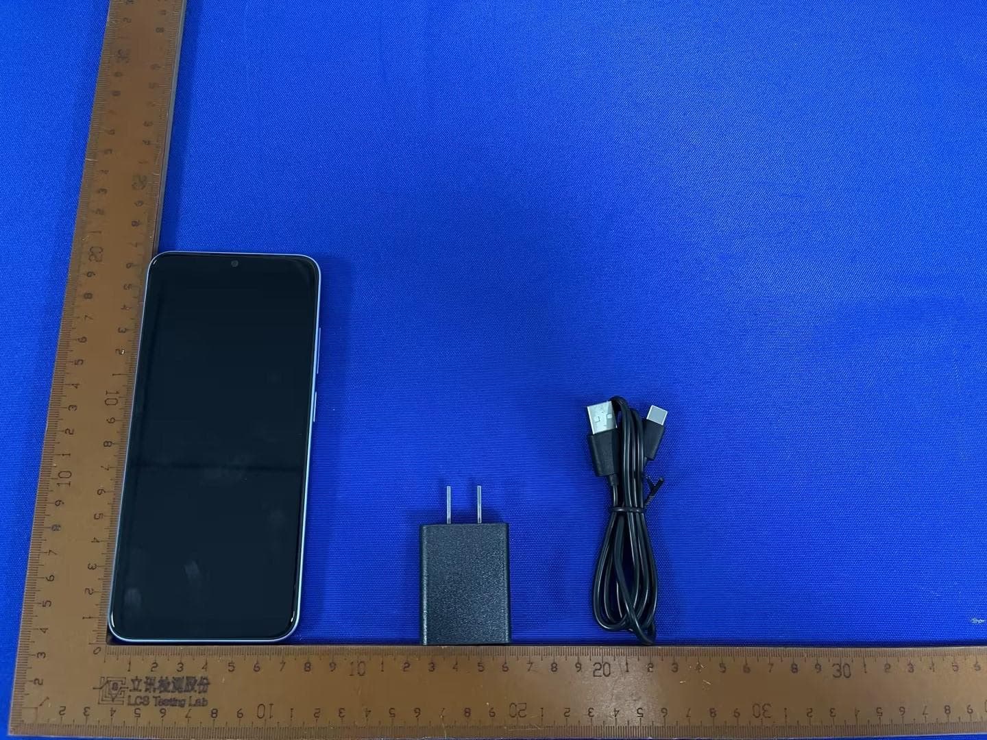 Smartphone - FCC ID 2AVTH-65PA1401 - Hyundai Technology Group, Inc.