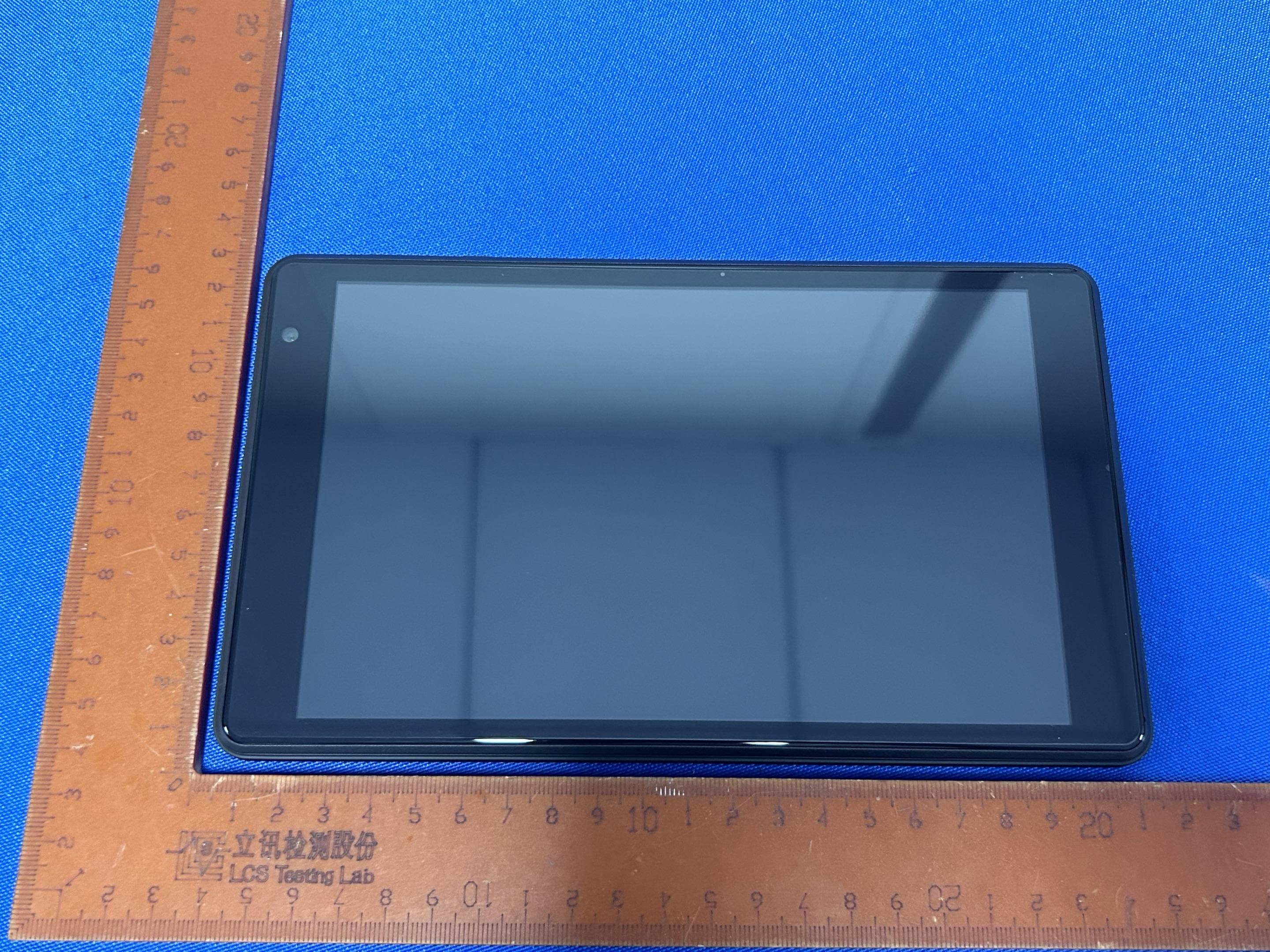 Tablet - FCC ID 2AVTH-8WB3 - Hyundai Technology Group, Inc. (3)