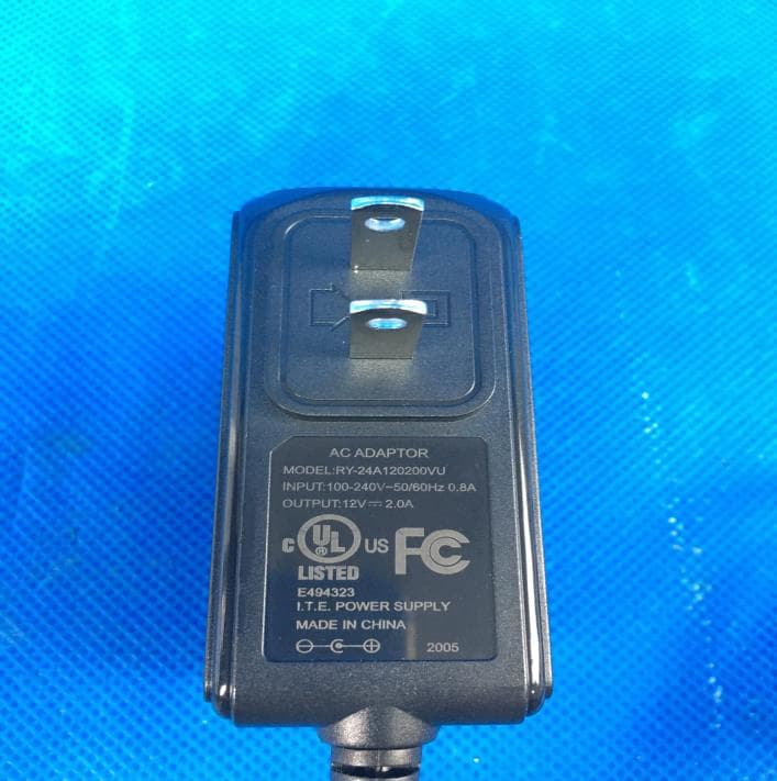 Notebook - FCC ID 2AVTH-LO14WB - Hyundai Technology Group, Inc. (3)