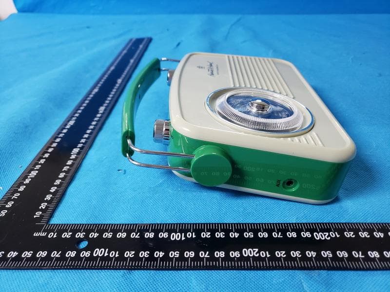 Portable Rechargeable AM/ FM Radio with Bluetooth - FCC ID 2AVTM-AM66S - TT Innovation Technology (HK) Co., Ltd. (4)