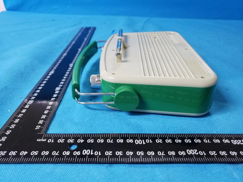 Portable Rechargeable AM/ FM Radio with Bluetooth - FCC ID 2AVTM-AM66S - TT Innovation Technology (HK) Co., Ltd. (5)