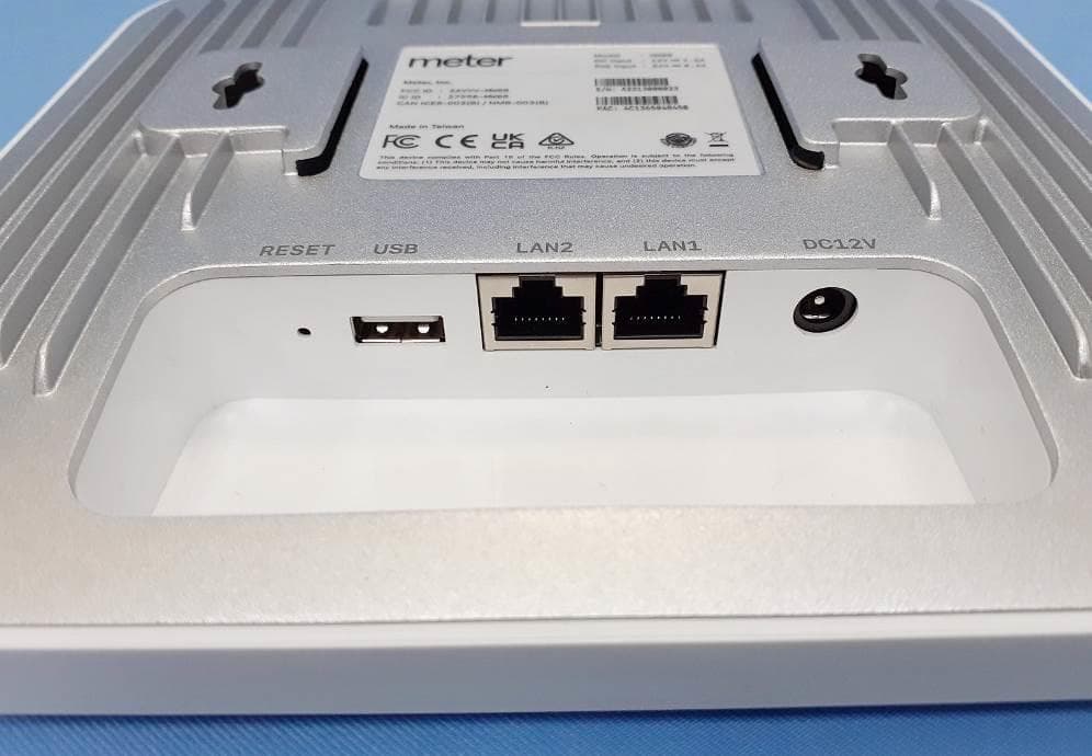 Meter wireless access point with WiFi and Bluetooth - FCC ID 2AVVV-MW08 - Meter Inc (2)